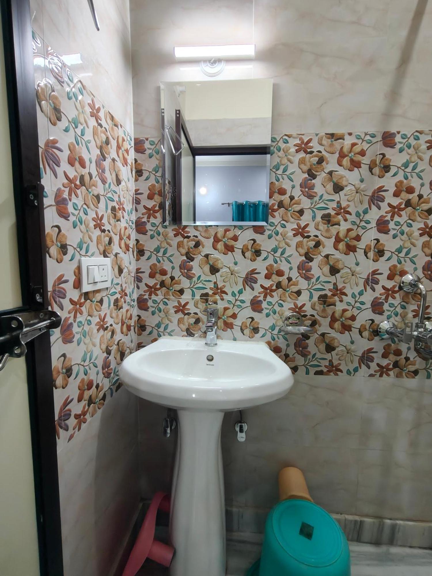 רישיקש Deepak Homestay מראה חיצוני תמונה